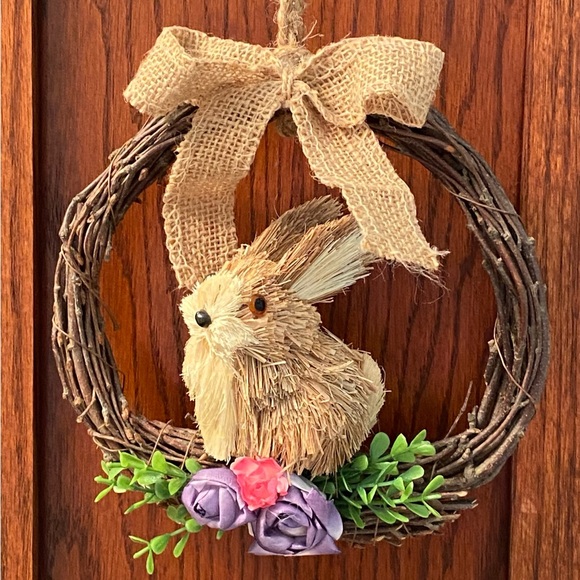 Spring Wreath - Picture 2 of 6